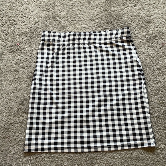 SHEIN Black & White Gingham Plaid Body-Con Mini Skirt | Size Small - Picture 1 of 7